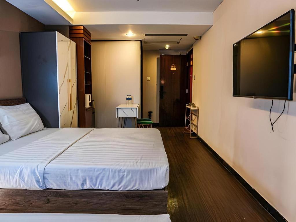 Sunny Day Hotel, Mong Kok Hong Kong Extérieur photo