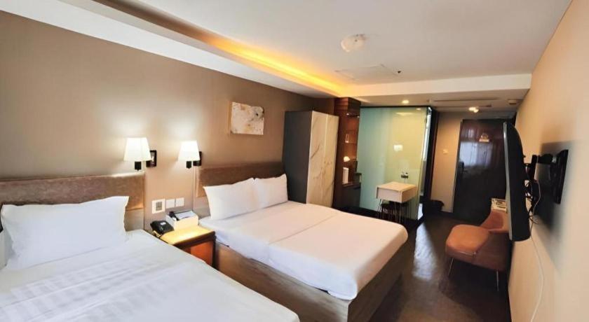 Sunny Day Hotel, Mong Kok Hong Kong Extérieur photo